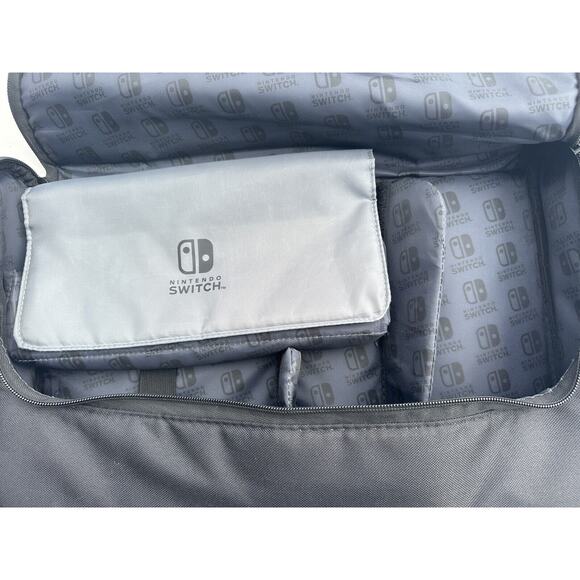 NINTENDO SWITCH Brand Messenger BAG Storage Gamer Case Shoulder Strap Grey Xbody - Picture 5 of 7